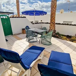 Apartamento Two-bedroom With Two Large Terraces, Puerto del Carmen (Lanzarote)